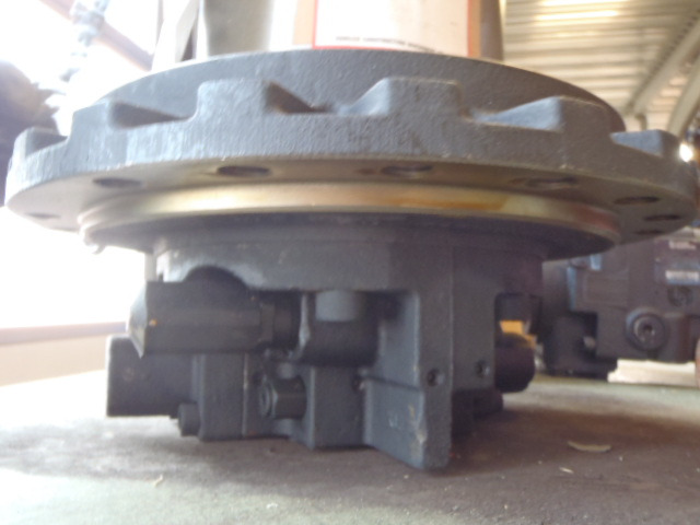 New Holland YY15V00007F2 - محرك هيدروليكي - آلات البناء: صورة 2 New Holland YY15V00007F2 - محرك هيدروليكي - آلات البناء: صورة 2