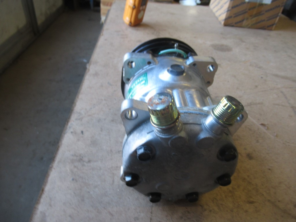 Sanden SD7H15 - - كمبروسر مكيف - آلات البناء: صورة 3 Sanden SD7H15 - - كمبروسر مكيف - آلات البناء: صورة 3