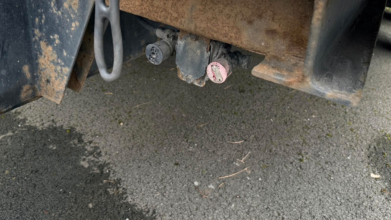 BG BGH 11 - مقطورة ستارة جانبية: صورة 4 BG BGH 11 - مقطورة ستارة جانبية: صورة 4