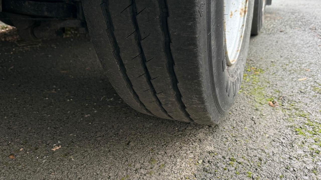 BG BGH 11 - مقطورة ستارة جانبية: صورة 5 BG BGH 11 - مقطورة ستارة جانبية: صورة 5