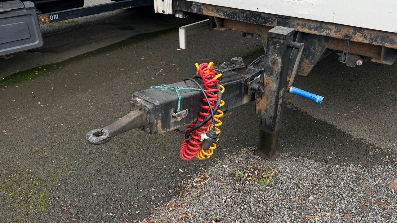 BG BGH 11 - مقطورة ستارة جانبية: صورة 3 BG BGH 11 - مقطورة ستارة جانبية: صورة 3