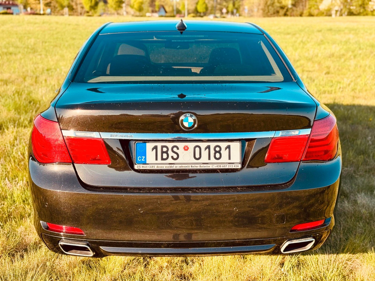 BMW 740d xDrive 4x4 Long - سيدان: صورة 3 BMW 740d xDrive 4x4 Long - سيدان: صورة 3