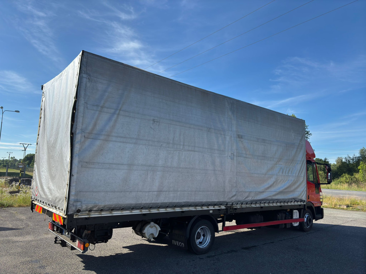 IVECO EuroCargo 160 ML75E16 - شاحنة ستارة: صورة 3 IVECO EuroCargo 160 ML75E16 - شاحنة ستارة: صورة 3