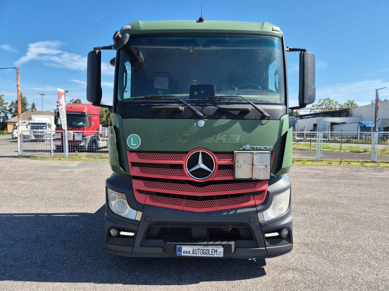 Mercedes-Benz Actros 1843 ADR - وحدة جر: صورة 2 Mercedes-Benz Actros 1843 ADR - وحدة جر: صورة 2