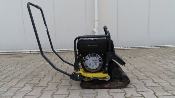Bomag BP 20/50 D - لوحة اهتزازية: صورة 1 Bomag BP 20/50 D - لوحة اهتزازية: صورة 1