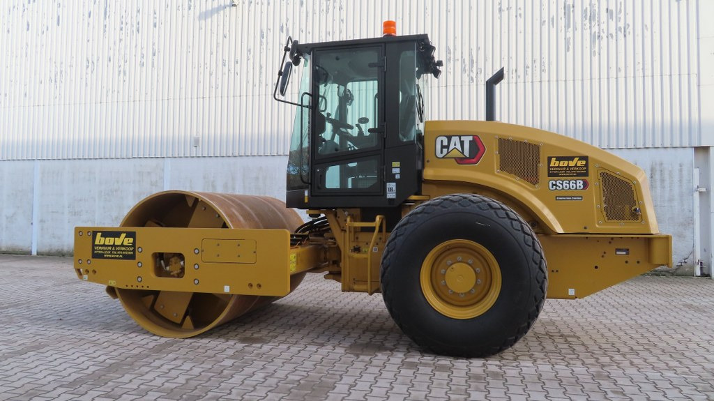 Caterpillar CS66B - مدحلة ضاغطة: صورة 5 Caterpillar CS66B - مدحلة ضاغطة: صورة 5
