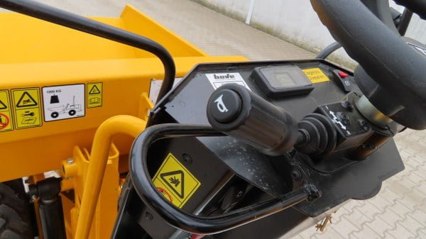 شاحنة قلابة صغيرة JCB 1T-2 HT: صورة 9