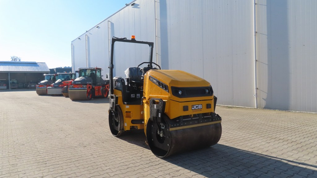 مدحلة اسفلت JCB CT380-130: صورة 8