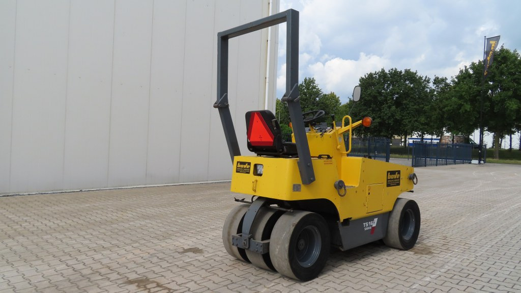 Sakai TS 160 - مدحلة هوائية: صورة 2 Sakai TS 160 - مدحلة هوائية: صورة 2