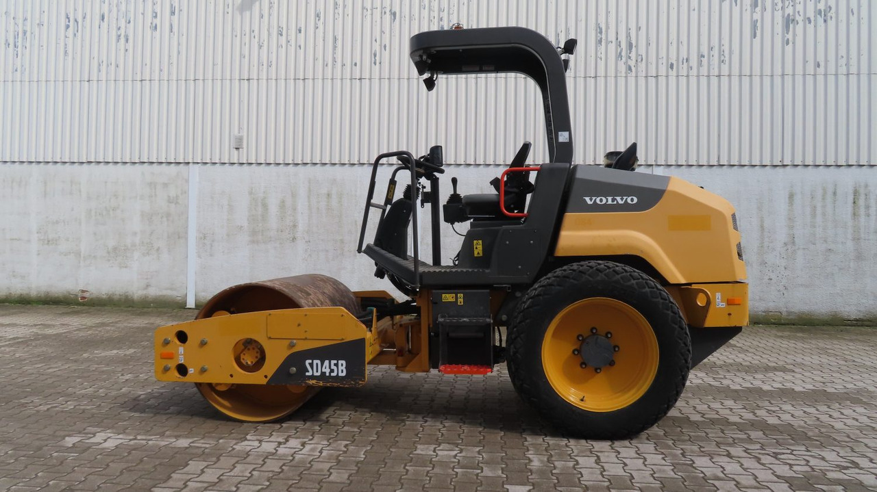 Volvo SD 45 B - مدحلة ضاغطة: صورة 5 Volvo SD 45 B - مدحلة ضاغطة: صورة 5
