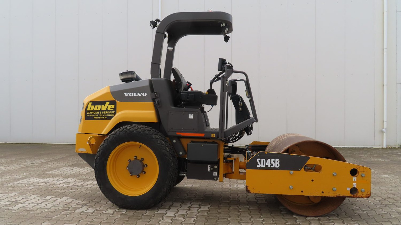 Volvo SD 45 B - مدحلة ضاغطة: صورة 1 Volvo SD 45 B - مدحلة ضاغطة: صورة 1