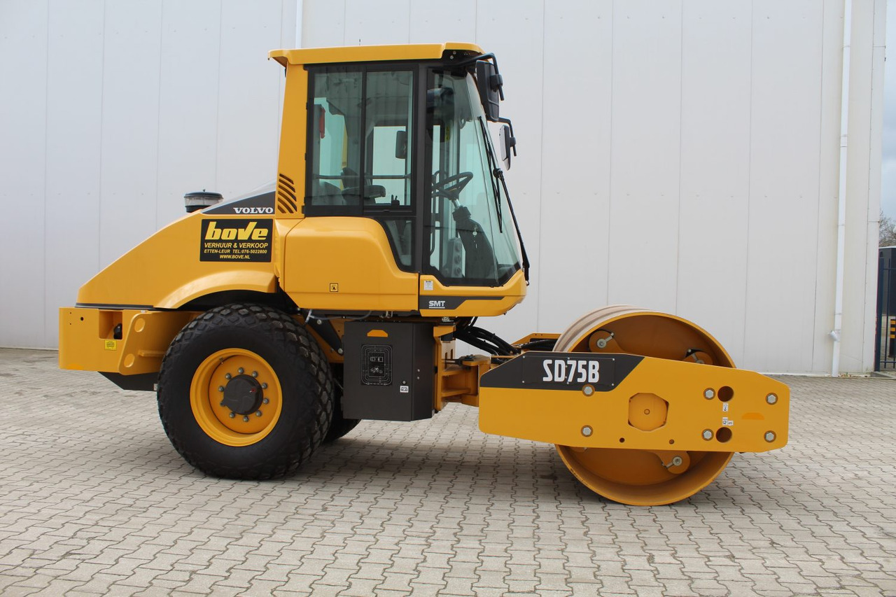 Volvo SD 75 B - مدحلة ضاغطة: صورة 1 Volvo SD 75 B - مدحلة ضاغطة: صورة 1