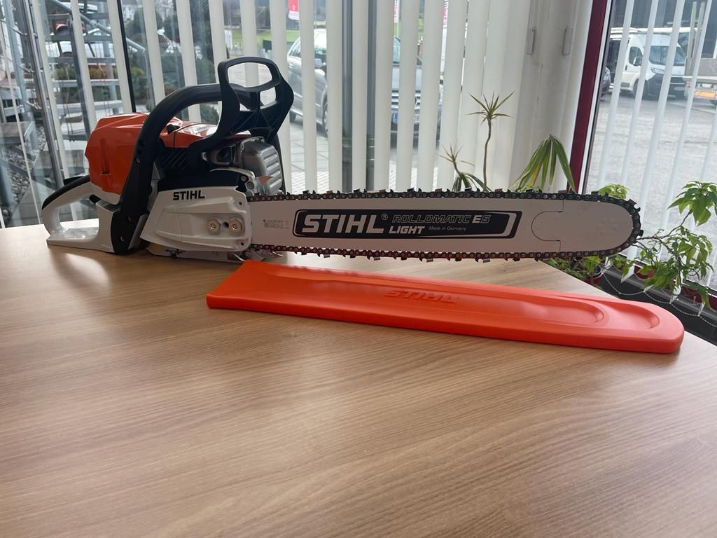 Stihl MS 400 C - معدات الغابات: صورة 2 Stihl MS 400 C - معدات الغابات: صورة 2
