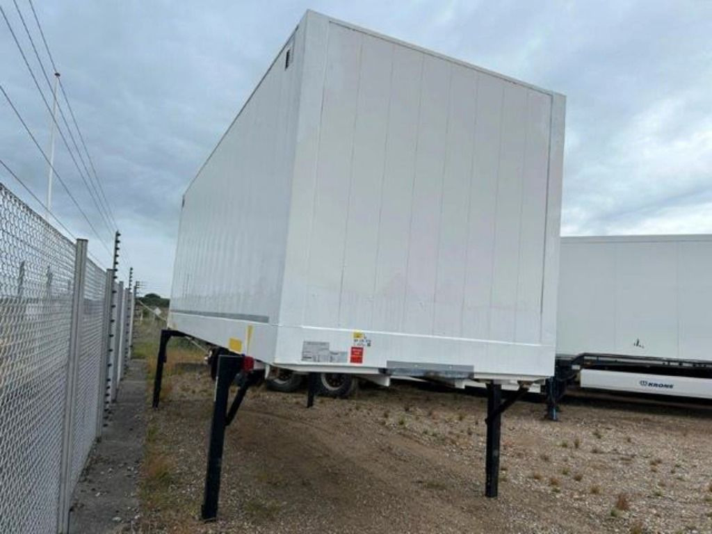 Krone Heck Alu.- Rolltor Krone Heck Alu.- Rolltor - حاوية قابلة للتبديل- صندوق: صورة 2 Krone Heck Alu.- Rolltor Krone Heck Alu.- Rolltor - حاوية قابلة للتبديل- صندوق: صورة 2