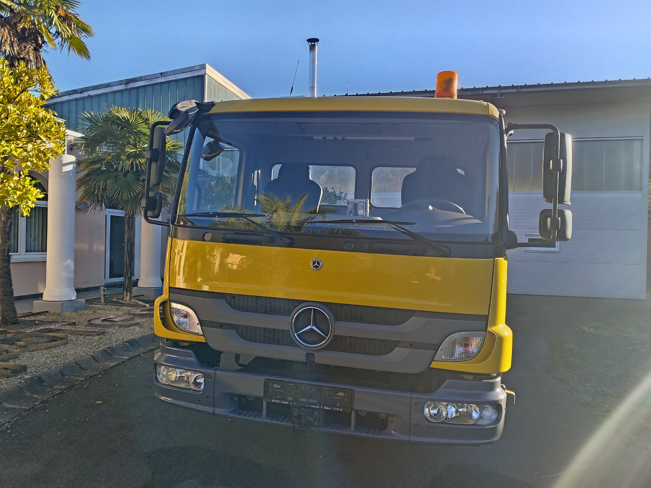 Kamag Mercedes-Benz Kamag Wiesel / WBH25 / KB3659 / mit Ganrantie - شاحنات الحاويات / جسم علوي قابل للتغيير شاحنة: صورة 1 Kamag Mercedes-Benz Kamag Wiesel / WBH25 / KB3659 / mit Ganrantie - شاحنات الحاويات / جسم علوي قابل للتغيير شاحنة: صورة 1