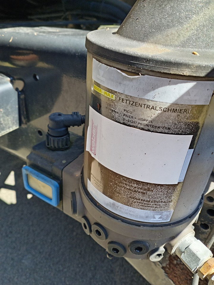 Mercedes-Benz Kamag / Wiesel / WBH25 / KB3237 - شاحنات الحاويات / جسم علوي قابل للتغيير شاحنة: صورة 5 Mercedes-Benz Kamag / Wiesel / WBH25 / KB3237 - شاحنات الحاويات / جسم علوي قابل للتغيير شاحنة: صورة 5