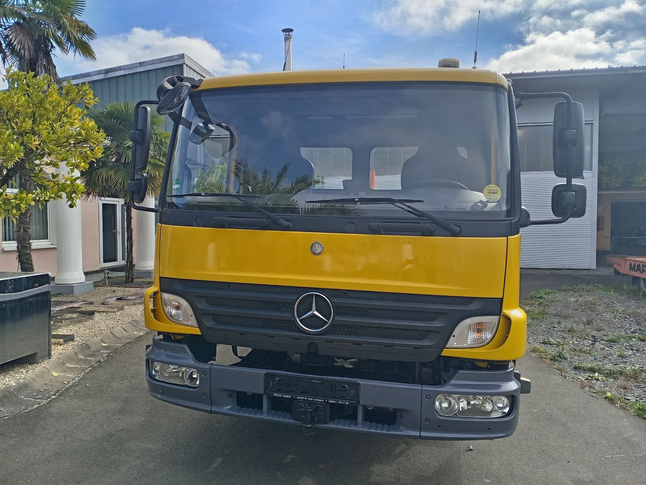 Mercedes-Benz Kamag Wiesel / WBH25 / KB3793 / mit Ganrantie - شاحنات الحاويات / جسم علوي قابل للتغيير شاحنة: صورة 1 Mercedes-Benz Kamag Wiesel / WBH25 / KB3793 / mit Ganrantie - شاحنات الحاويات / جسم علوي قابل للتغيير شاحنة: صورة 1