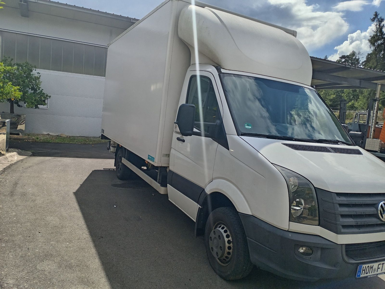 Volkswagen Crafter 50 Koffer 2.0 TDI LR 120 kW Diesel - شاحنة مغلقة الصندوق: صورة 2 Volkswagen Crafter 50 Koffer 2.0 TDI LR 120 kW Diesel - شاحنة مغلقة الصندوق: صورة 2