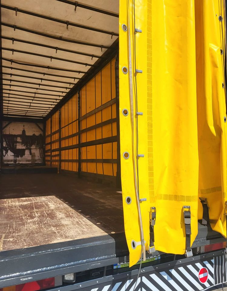 Inny Gerblinger - عربة منخفضة مسطحة نصف مقطورة: صورة 5 Inny Gerblinger - عربة منخفضة مسطحة نصف مقطورة: صورة 5