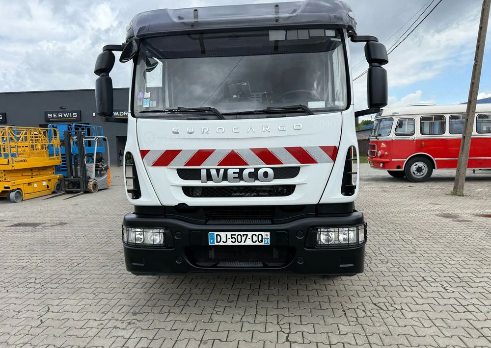 Iveco EUROCARGO CNG - شاحنة النفايات: صورة 2 Iveco EUROCARGO CNG - شاحنة النفايات: صورة 2