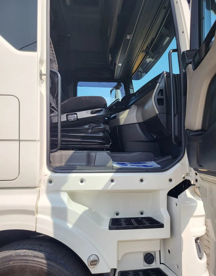 وحدة جر MAN TGX 18.470: صورة 16