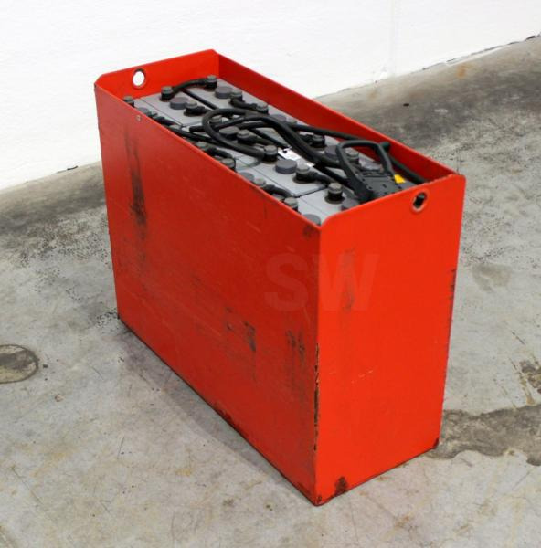 GRUMA 24 Volt 5 PzV 500 Ah - بطارية - معدات المناولة: صورة 2 GRUMA 24 Volt 5 PzV 500 Ah - بطارية - معدات المناولة: صورة 2