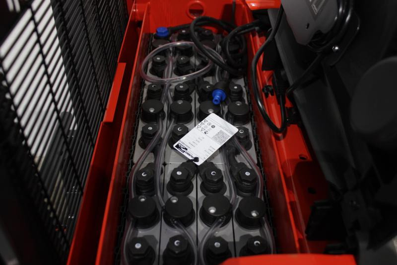 Linde D 08 1160-01 - آلة التكديس: صورة 4 Linde D 08 1160-01 - آلة التكديس: صورة 4