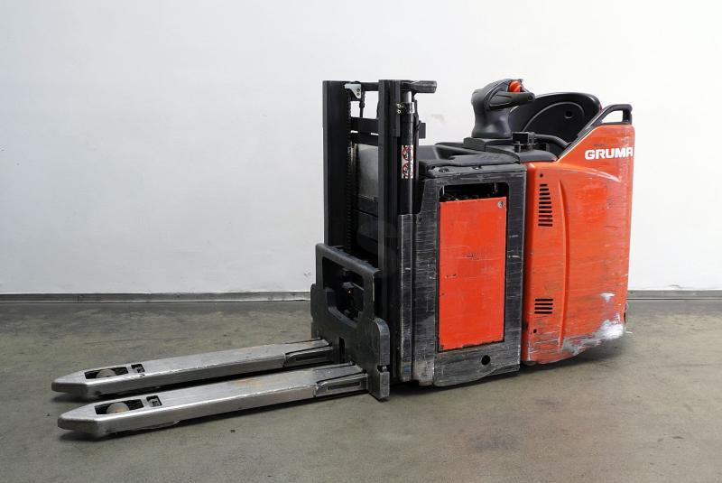 Linde D 12 HP SP 133 - آلة التكديس: صورة 2 Linde D 12 HP SP 133 - آلة التكديس: صورة 2