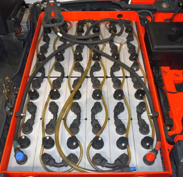 Linde E 14 EVO 386-02 - رافعة شوكية كهربائية: صورة 5 Linde E 14 EVO 386-02 - رافعة شوكية كهربائية: صورة 5