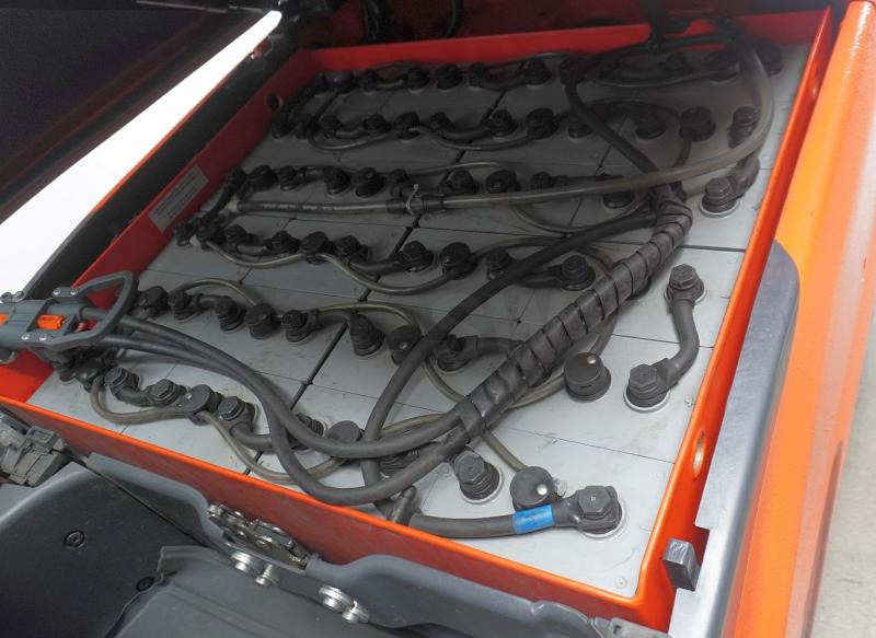 Linde E 18 L EVO 386-02 - رافعة شوكية كهربائية: صورة 4 Linde E 18 L EVO 386-02 - رافعة شوكية كهربائية: صورة 4