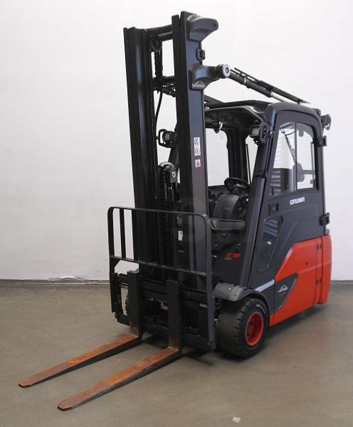Linde E 18 L EVO 386-02 - رافعة شوكية كهربائية: صورة 1 Linde E 18 L EVO 386-02 - رافعة شوكية كهربائية: صورة 1