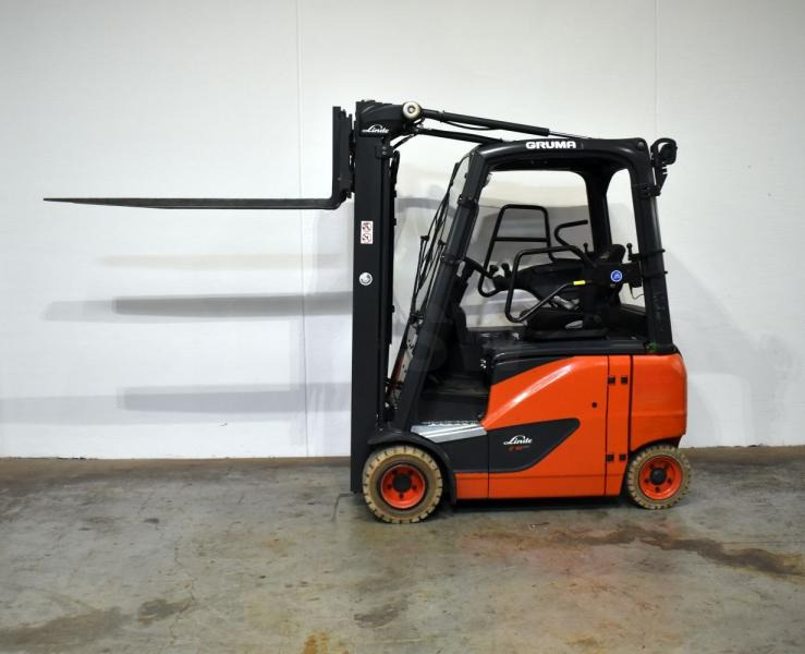 Linde E 18 PH EVO 386-02 - رافعة شوكية كهربائية: صورة 4 Linde E 18 PH EVO 386-02 - رافعة شوكية كهربائية: صورة 4