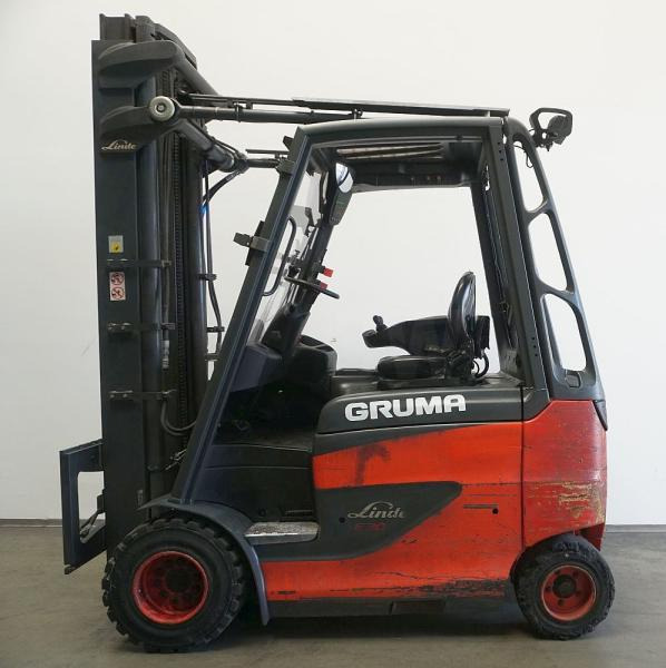 Linde E 30/600 H 387 - رافعة شوكية كهربائية: صورة 4 Linde E 30/600 H 387 - رافعة شوكية كهربائية: صورة 4