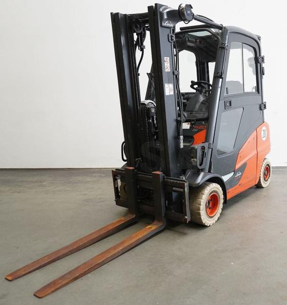 Linde H 20 T EVO 391-00 - رافعة شوكية تعمل بالغاز: صورة 1 Linde H 20 T EVO 391-00 - رافعة شوكية تعمل بالغاز: صورة 1
