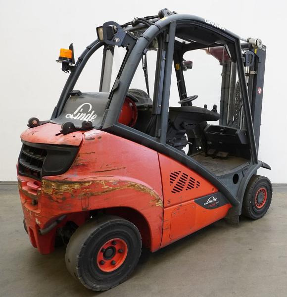 Linde H 25 T EVO 392-02 - رافعة شوكية تعمل بالغاز: صورة 2 Linde H 25 T EVO 392-02 - رافعة شوكية تعمل بالغاز: صورة 2