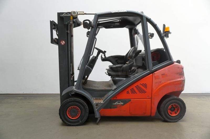 Linde H 25 T EVO 392-02 - رافعة شوكية تعمل بالغاز: صورة 4 Linde H 25 T EVO 392-02 - رافعة شوكية تعمل بالغاز: صورة 4