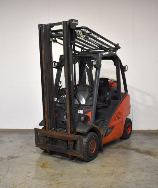 Linde H 25 T EVO 392-02 - رافعة شوكية تعمل بالغاز: صورة 1 Linde H 25 T EVO 392-02 - رافعة شوكية تعمل بالغاز: صورة 1