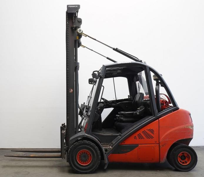 Linde H 30 T EVO 393-02 - رافعة شوكية تعمل بالغاز: صورة 4 Linde H 30 T EVO 393-02 - رافعة شوكية تعمل بالغاز: صورة 4