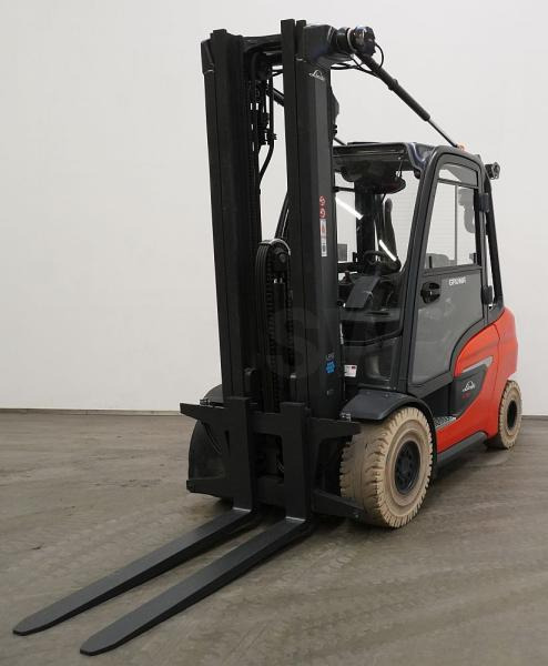 Linde H 35 T 1202-01 - رافعة شوكية تعمل بالغاز: صورة 1 Linde H 35 T 1202-01 - رافعة شوكية تعمل بالغاز: صورة 1