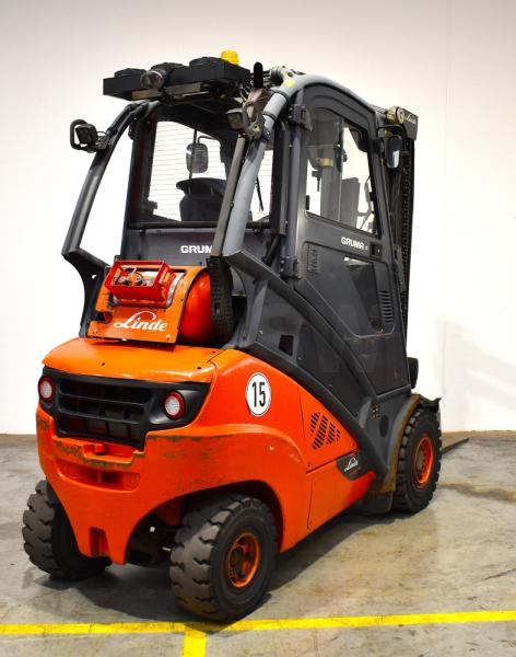 Linde H 35 T EVO 393-02 - رافعة شوكية تعمل بالغاز: صورة 2 Linde H 35 T EVO 393-02 - رافعة شوكية تعمل بالغاز: صورة 2