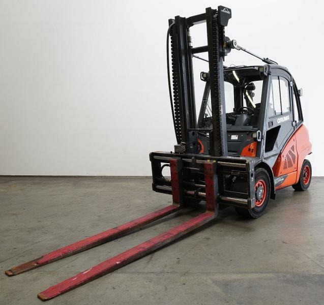 Linde H 50 D/600 EVO 394-02 - رافعة شوكية ديزل: صورة 1 Linde H 50 D/600 EVO 394-02 - رافعة شوكية ديزل: صورة 1