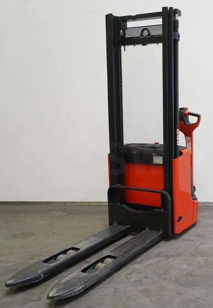 Linde L 10 1172 - آلة التكديس: صورة 2 Linde L 10 1172 - آلة التكديس: صورة 2