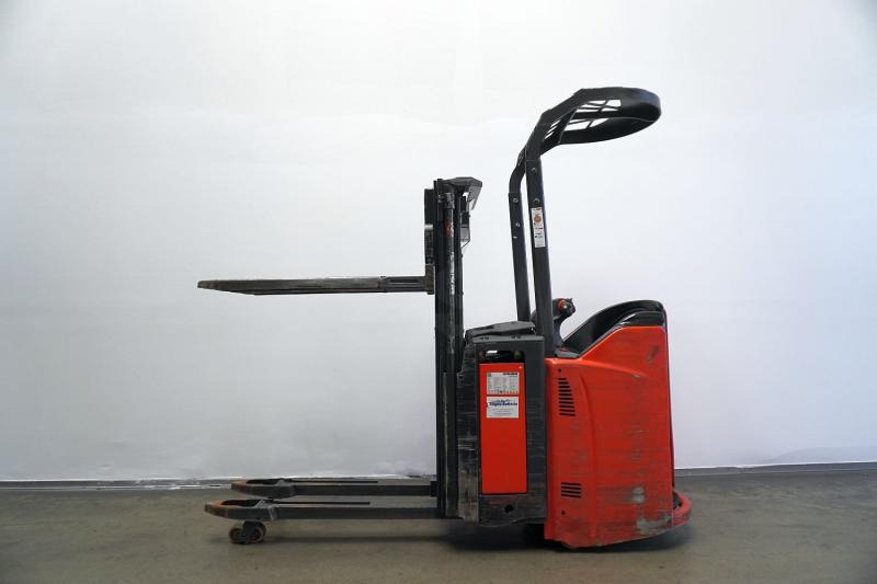 Linde L 12 L SP 133 - آلة التكديس: صورة 4 Linde L 12 L SP 133 - آلة التكديس: صورة 4