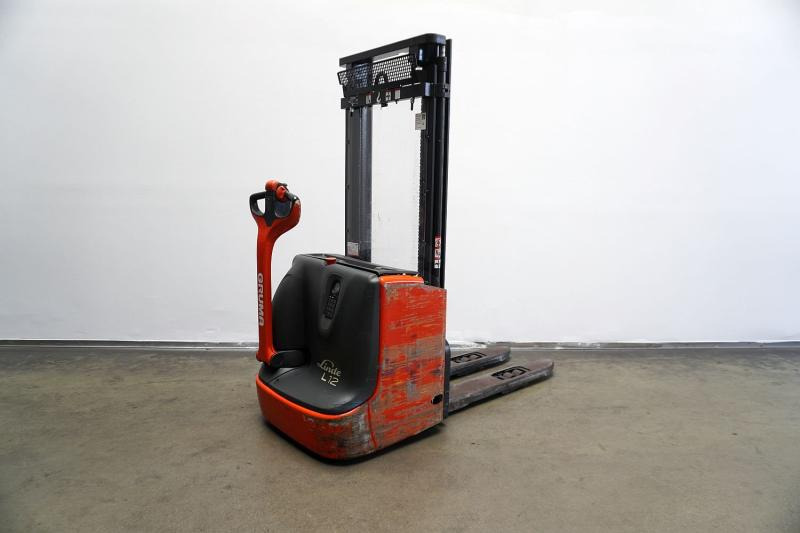 Linde L 12 i 1172 - آلة التكديس: صورة 1 Linde L 12 i 1172 - آلة التكديس: صورة 1