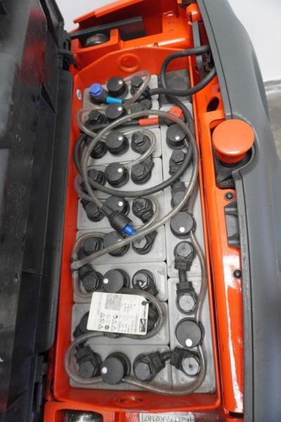 Linde L 12 i 1172 - آلة التكديس: صورة 4 Linde L 12 i 1172 - آلة التكديس: صورة 4