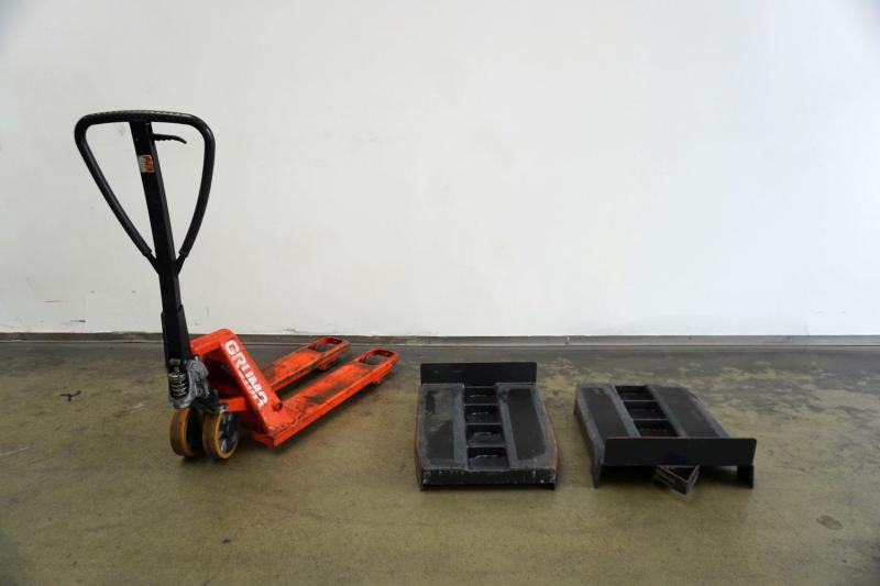 Linde M 23 - شاحنة باليت: صورة 1 Linde M 23 - شاحنة باليت: صورة 1