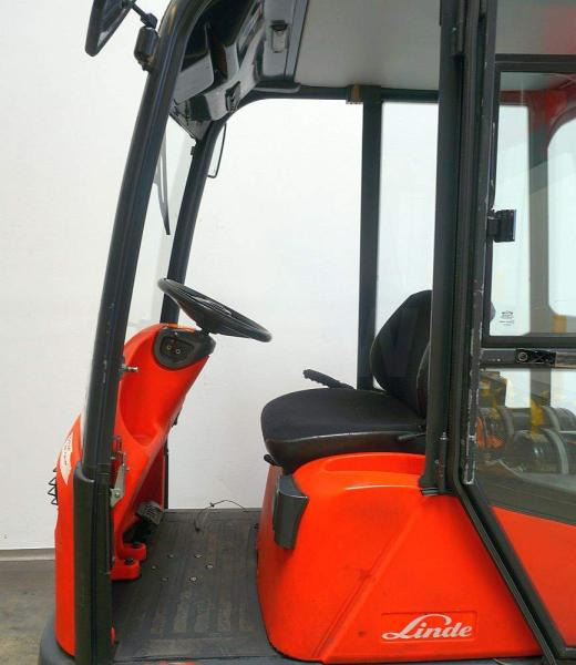 Linde P 60 Z 126 - جرار السحب الكهربائي: صورة 3 Linde P 60 Z 126 - جرار السحب الكهربائي: صورة 3