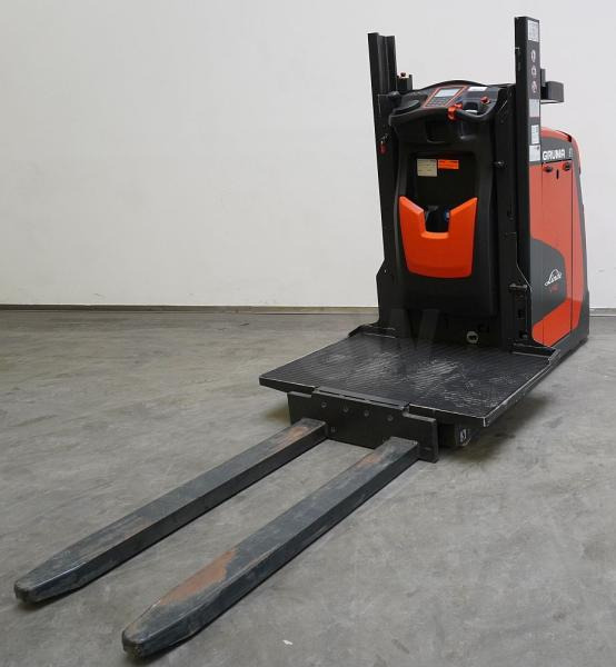 Linde V 10-02 5212 - آلة إعداد الطلب: صورة 2 Linde V 10-02 5212 - آلة إعداد الطلب: صورة 2
