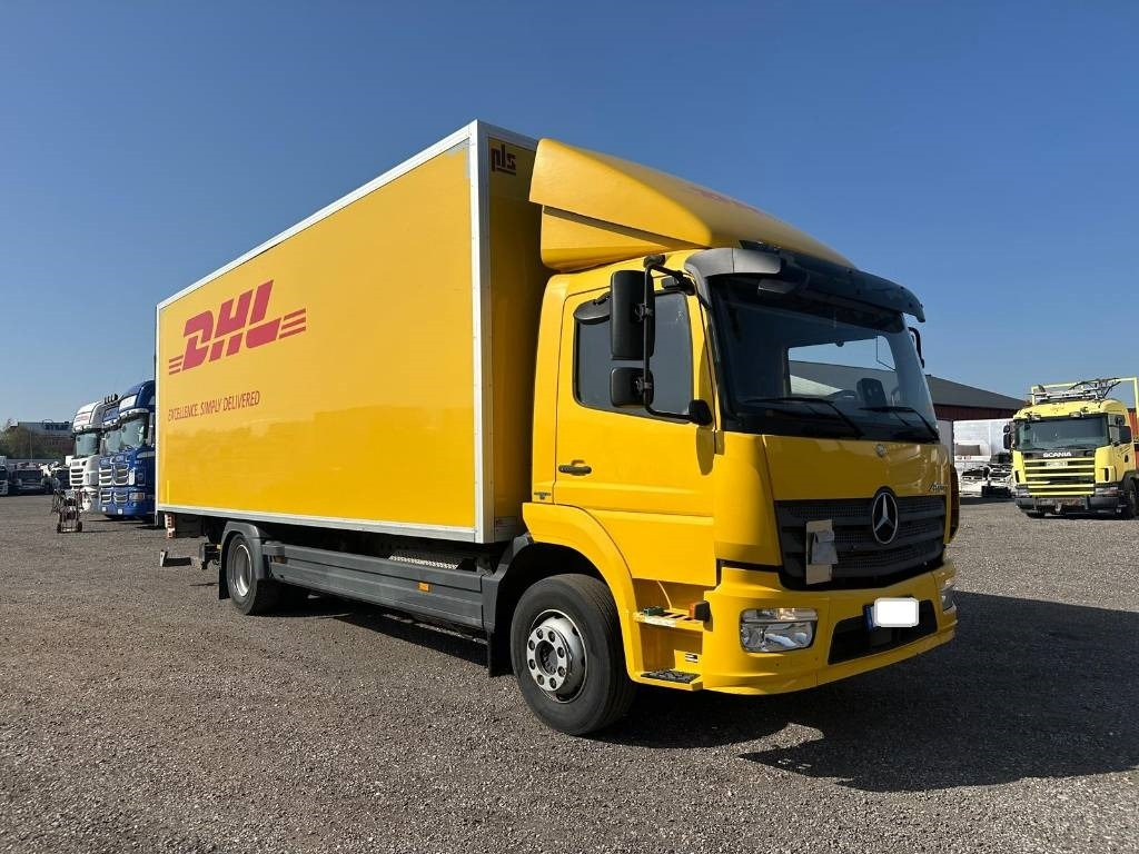 Mercedes-Benz ATEGO 1523 serie 1359 - شاحنة مقفلة: صورة 1 Mercedes-Benz ATEGO 1523 serie 1359 - شاحنة مقفلة: صورة 1