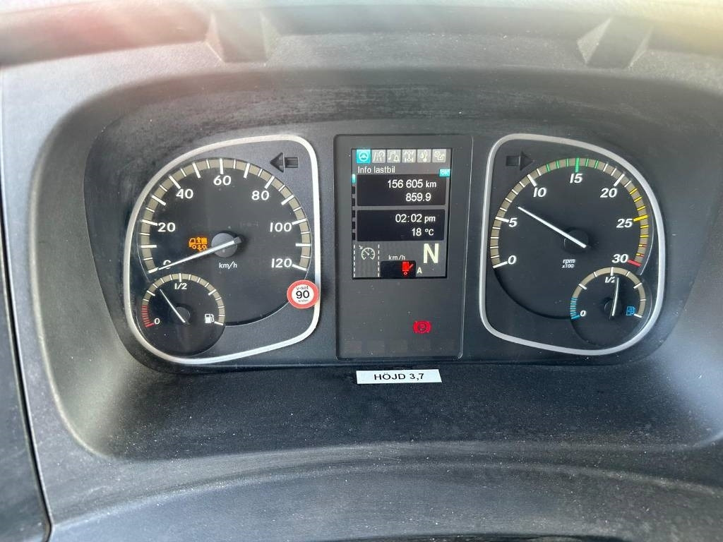 Mercedes-Benz ATEGO 1523 serie 1359 - شاحنة مقفلة: صورة 3 Mercedes-Benz ATEGO 1523 serie 1359 - شاحنة مقفلة: صورة 3